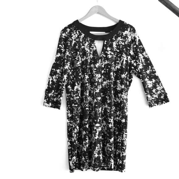 B&W knee length dress from banana with cut outs - Picture 1 of 8